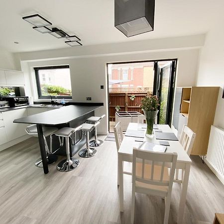 Harbourside House - Great Location - Parking - 2 En-Suites - Sleeps 5 Plus 1 Poole Luaran gambar
