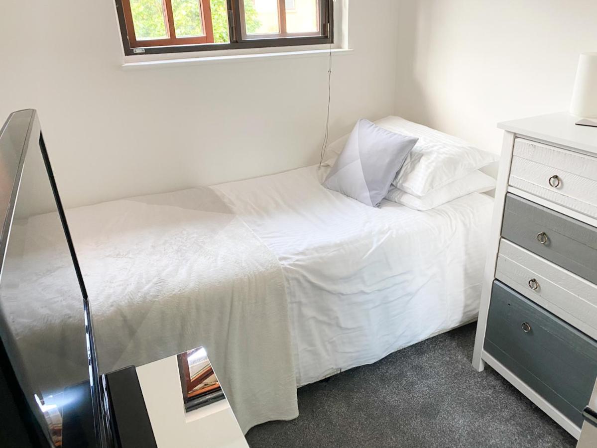 Harbourside House - Great Location - Parking - 2 En-Suites - Sleeps 5 Plus 1 Poole Luaran gambar